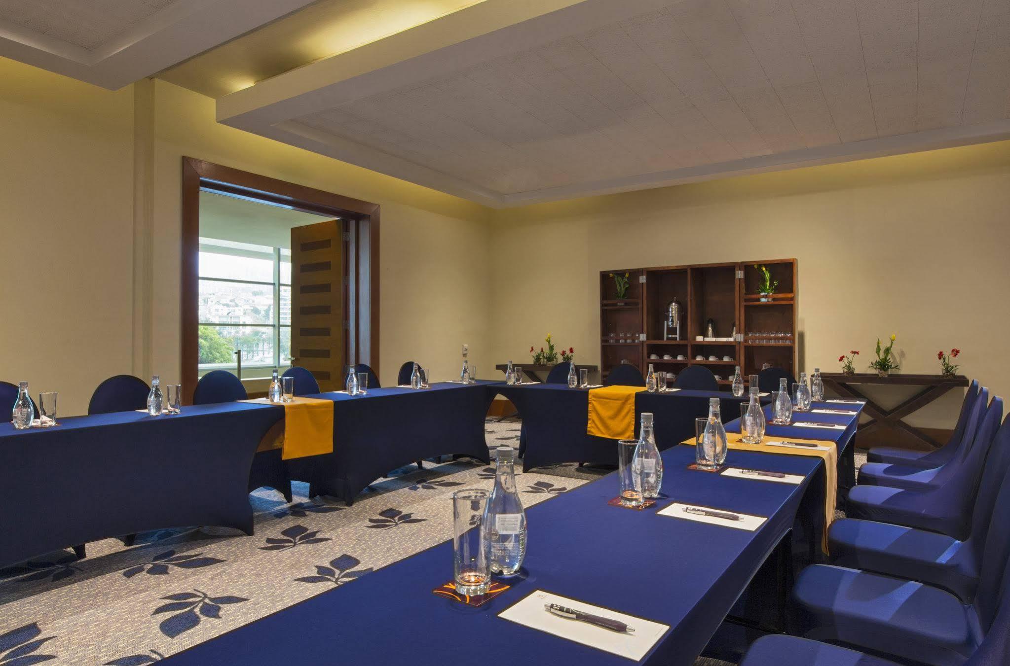 Sheraton Miramar Hotel & Convention Center Винья-дель-Мар Экстерьер фото Meeting room