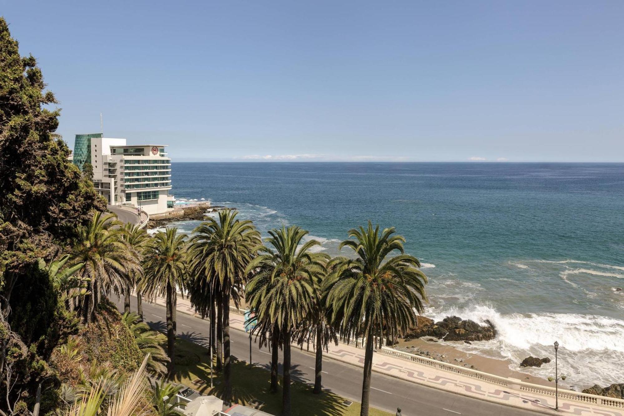 Sheraton Miramar Hotel & Convention Center Винья-дель-Мар Экстерьер фото View of the coast of Vina del Mar