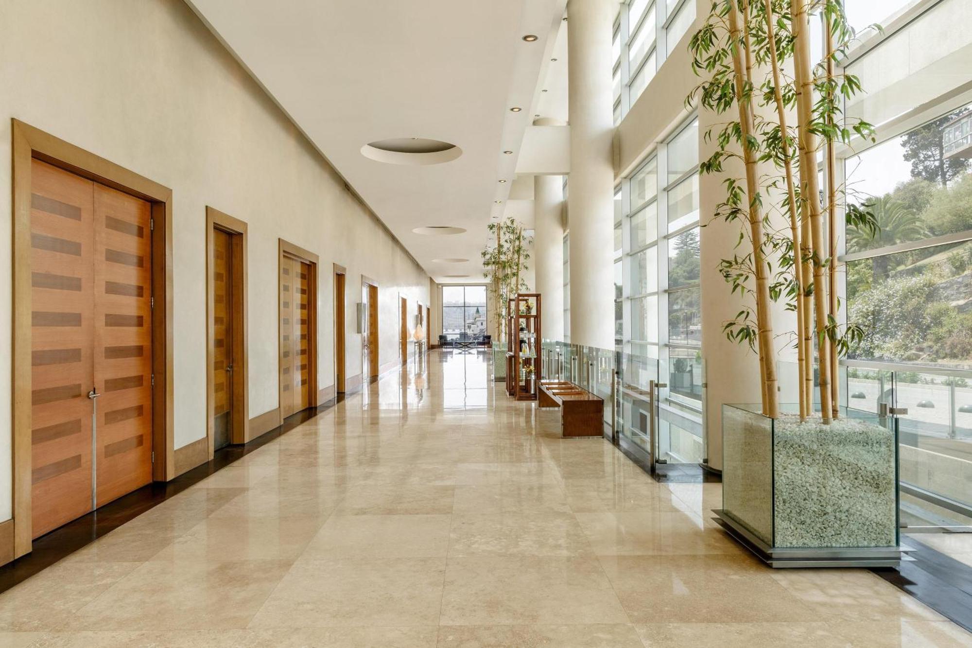 Sheraton Miramar Hotel & Convention Center Винья-дель-Мар Экстерьер фото Interior of the hotel